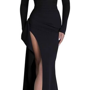 Elegant Black Long Sleeve Gown
